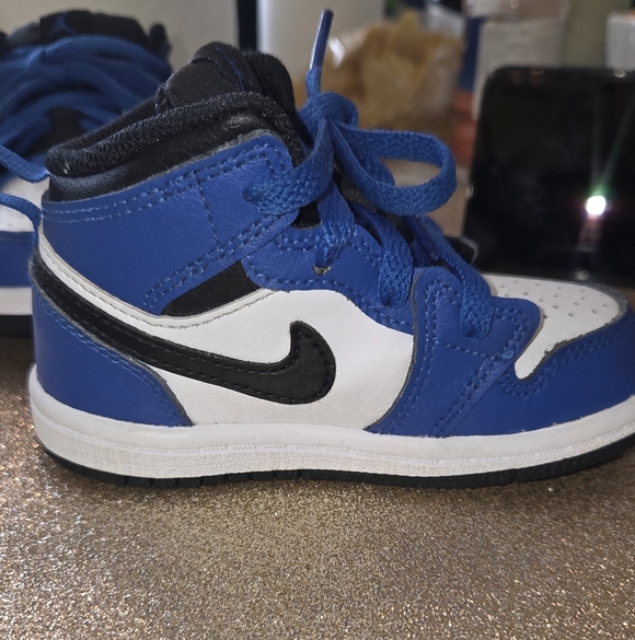 Jordan - Picture 3 of 8